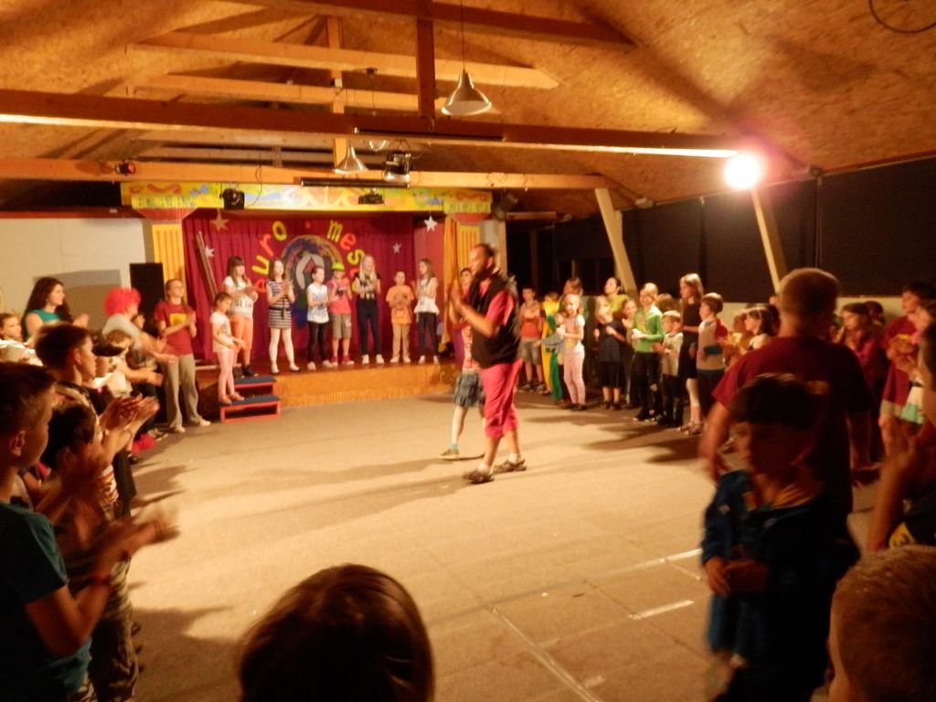 Euroškola - Škola v prírode - prvý stupeň ZŠ (PYP SJ)