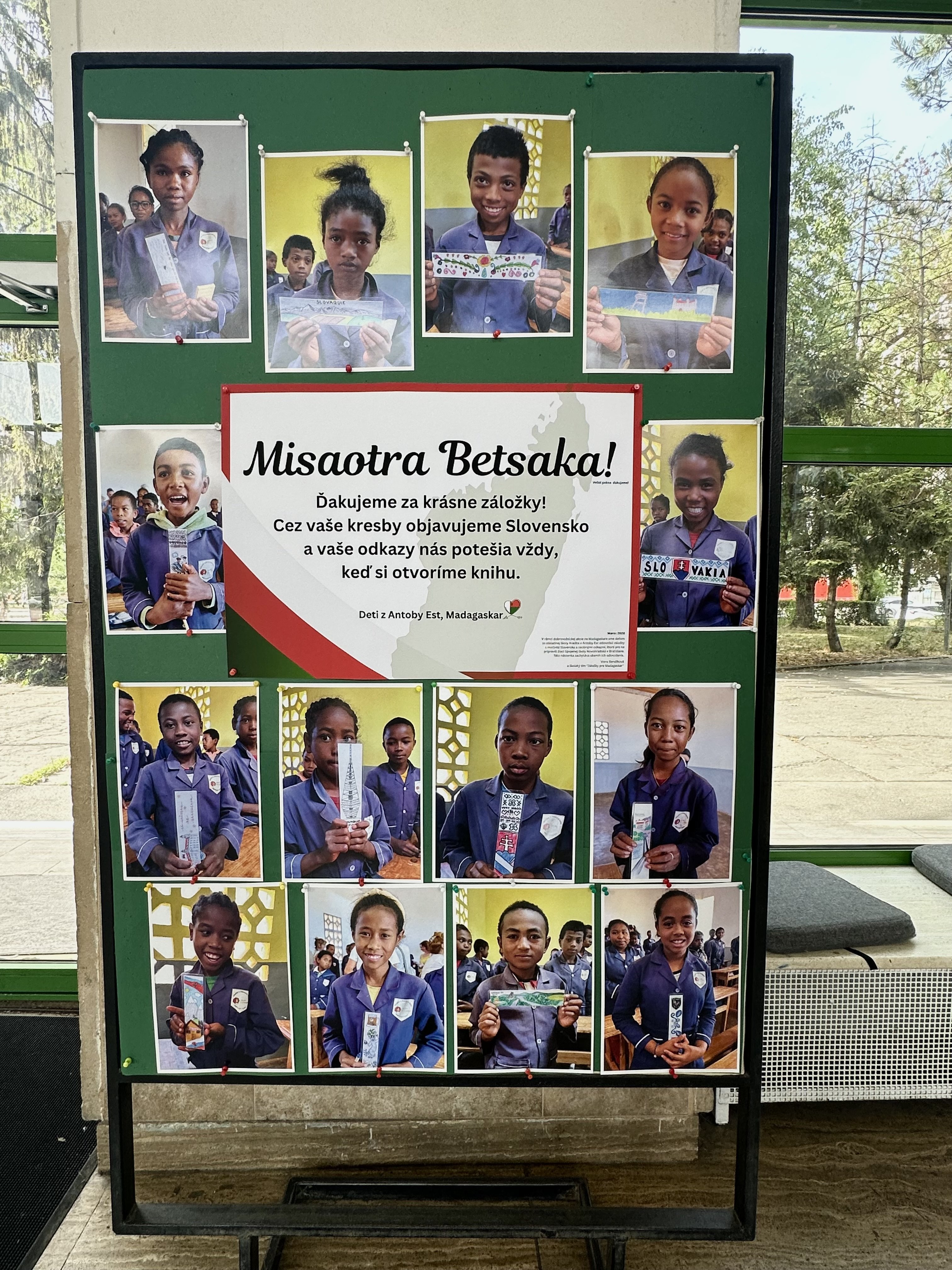 Malé záložky, veľké úsmevy na Madagaskare
