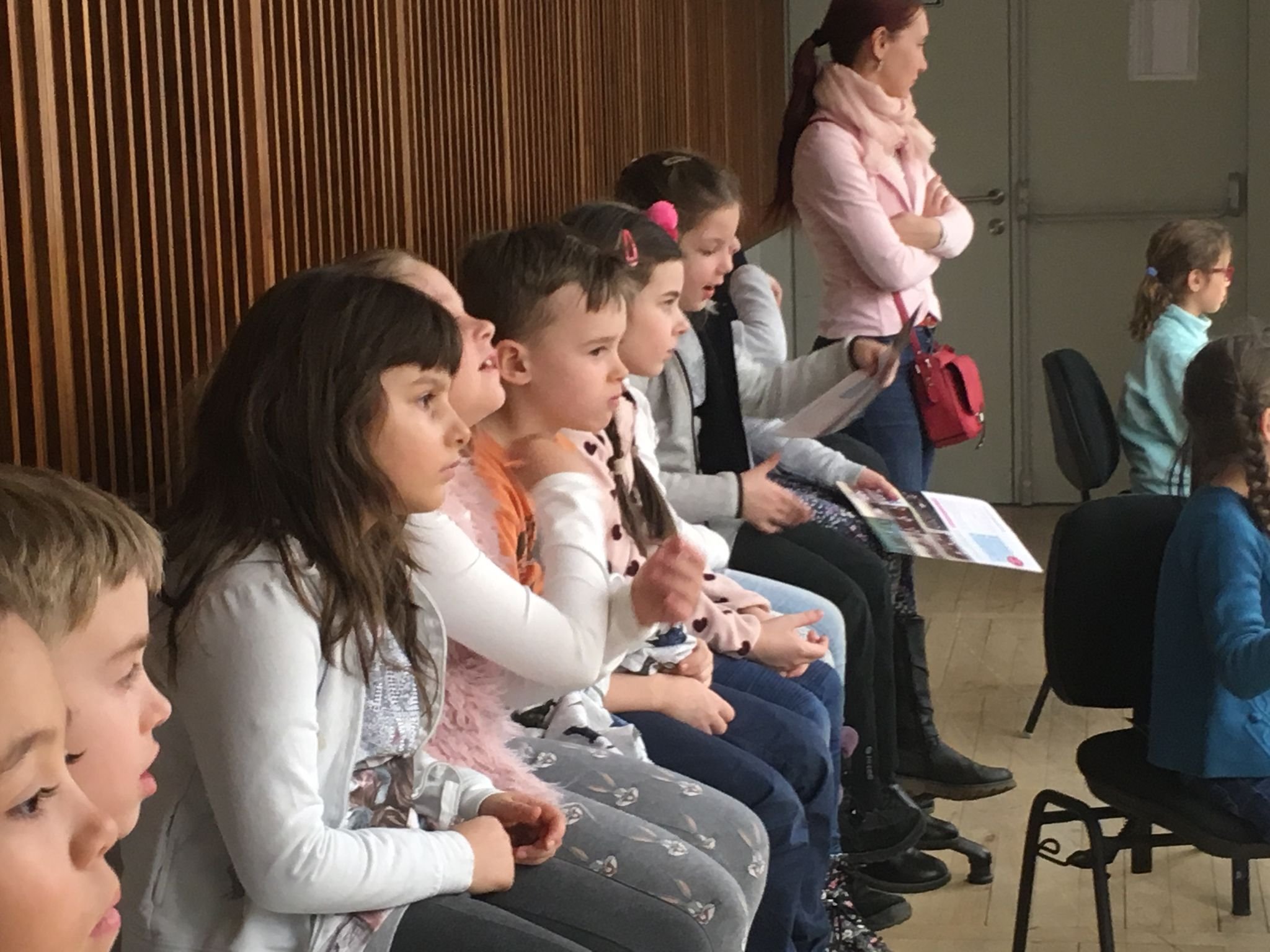 PYP 1 - visit of the Slovak National Theater - different jobs