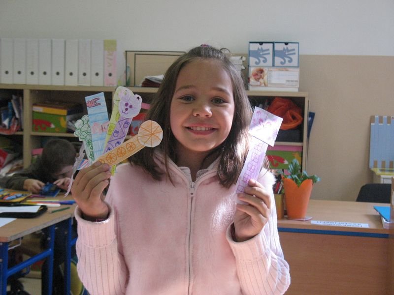 PYP Sj & AJ - Záložka do knihy spája školy