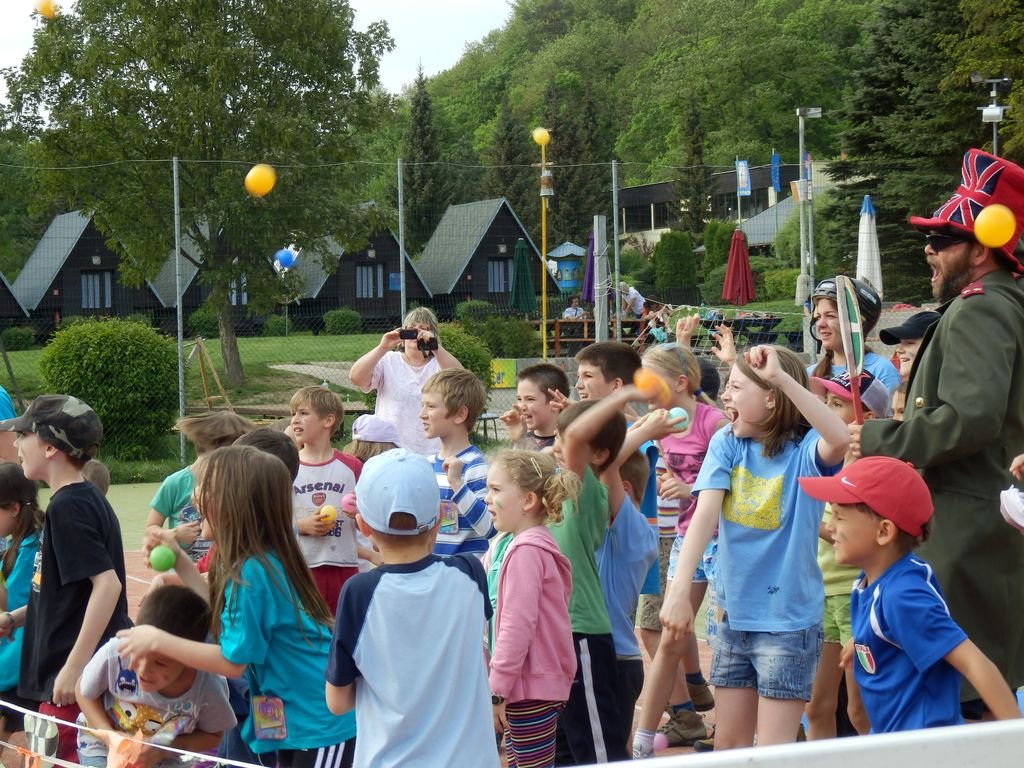 Euroškola - Škola v prírode - prvý stupeň ZŠ (PYP SJ)