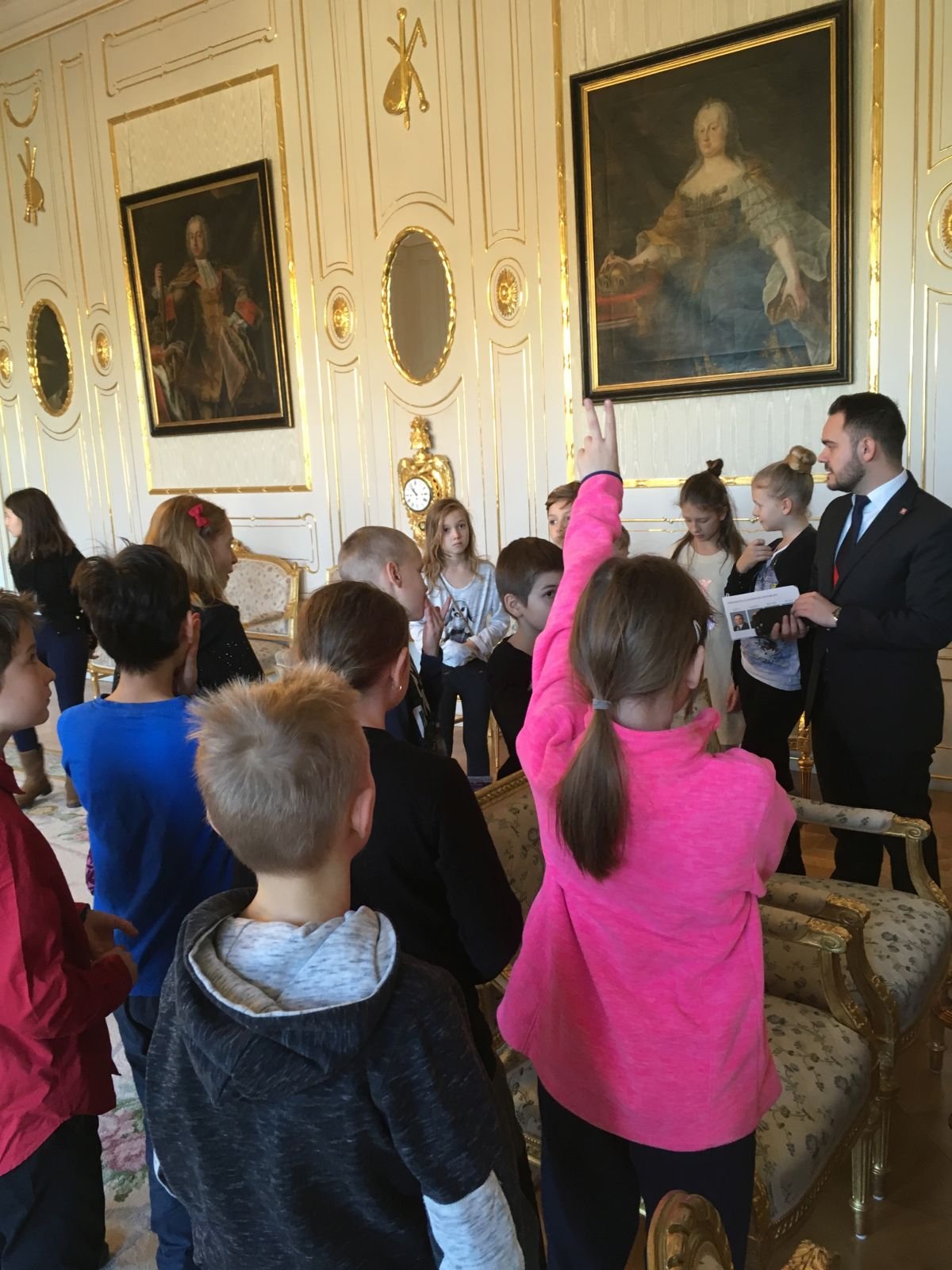 PYP 4 Vising the president