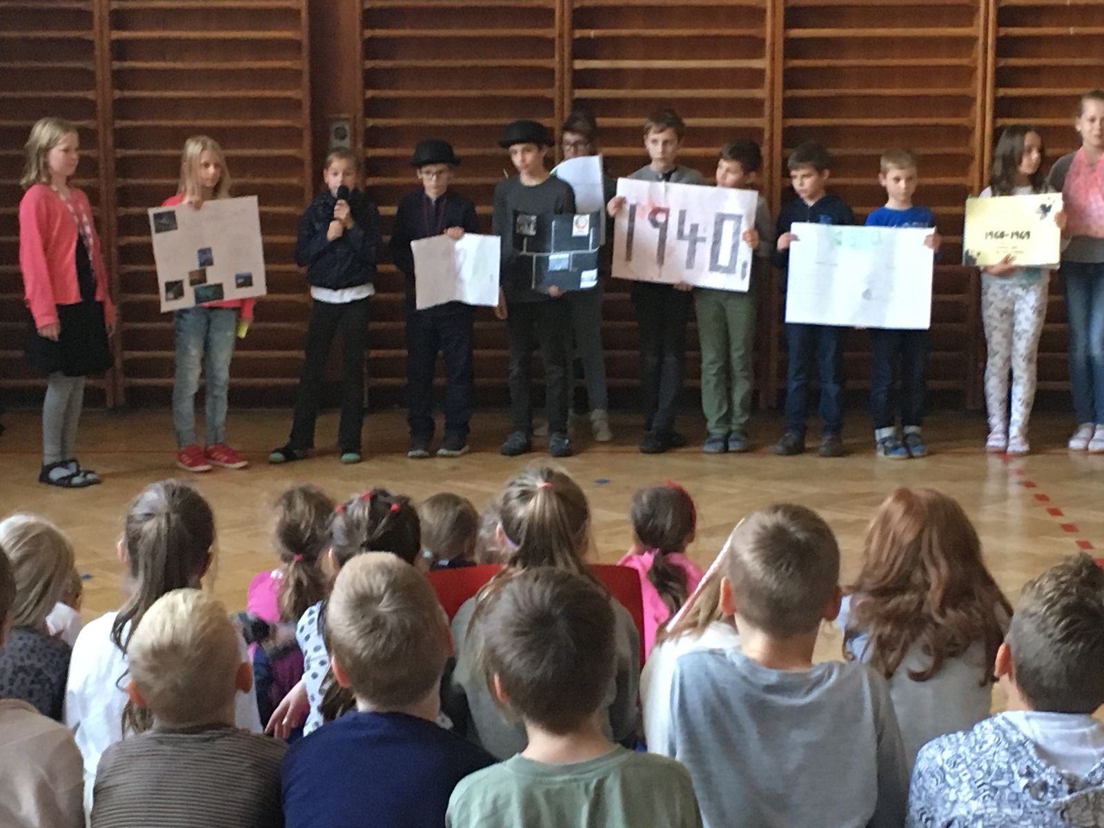 Assembly - PYP English section - October 2017