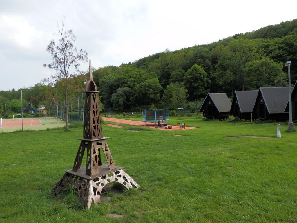 Euroškola - Škola v prírode - prvý stupeň ZŠ (PYP SJ)