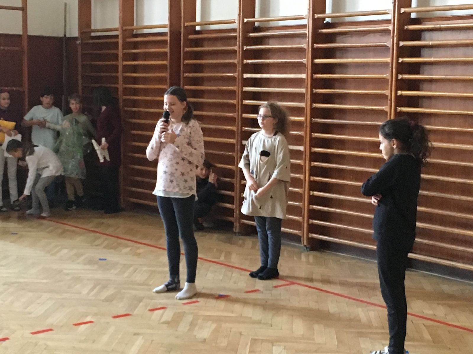 Assembly - PYP English section - October 2017